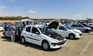 قیمت روز خودرو 12 آذر 1401/ سرمایه گذاران به دنبال خرید اتومبیل