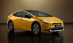 تویوتا پریوس مدل 2023 ؛ یک خودرو خاص برای ایرانی ها (ویدیو)