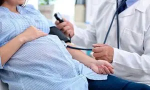 معرفی متخصص زنان و زایمان در سایت پی جو