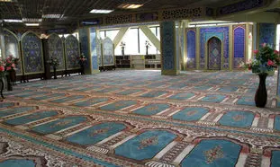 فرش سجاده ای و بهترین گزینه فرش نمازخانه ای