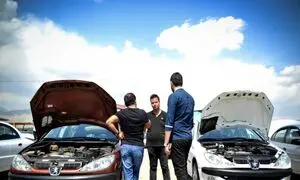 قیمت‌گذاری خودرو در «دیوار» ممنوع شد؛ دلالان کوچ می‌کنند؟