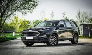 درباره کراس اوور کی ام سی کی7 بیشتر بدانید