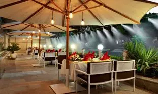 بهترین‌ طعم‌ها را در هتل استقلال تهران پیدا کنید + قیمت رزرو