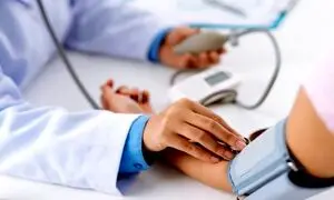 بررسی مزایای خدمات پزشکی و پرستاری در منزل