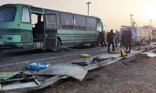 تصادف وحشتناک دو اتوبوس در فرودگاه امام خمینی