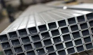 قیمت دلار یا نرخ مواد اولیه؛ کدامیک تاثیر بیشتری بر قیمت پروفیل سبک اصفهان دارد؟