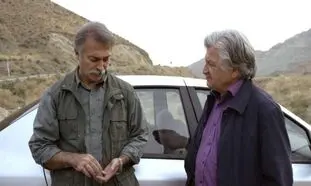 رونمايى از  پوستر فيلم سينمايى «ما که هستیم؟»