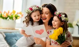 پیشنهادهایی برای هدیه مادر