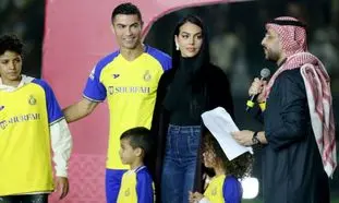 پوشش جنجالی همسر رونالدو در عربستان + عکس