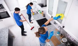 چرا از خدمات نظافت منزل استفاده کنیم؟