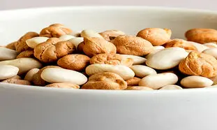ارزان شدن نخود و لوبیا به واردات گره خورد