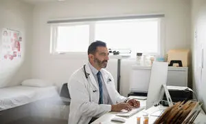 چطور در عمان مطب تاسیس کنیم؟