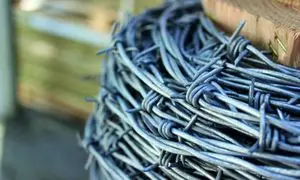 قیمت سیم خاردار حلقوی تبری 16 بهمن 1401 + نوسانات بازار آهن