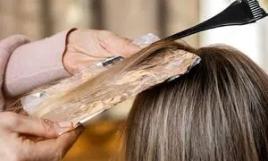 رنگ موی بدون آمونیاک واقعا بهتر از رنگ موی معمولی است؟ + چند فرمول رنگ موی جذاب