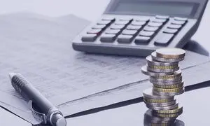 حداقل دستمزد کارگران در سال 1402؛ تحلیل یک اقتصاددان