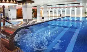 پنج استخر هیجان انگیز تهران با تخفیف 25 درصد