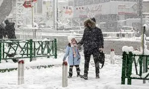 چهارشنبه برفی تهران را تعطیل می‌کند؟