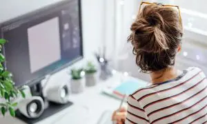 7 شغل دورکاری با حقوق 10 میلیون برای خانم ها
