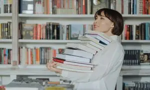 آشنایی با رشته حسابداری (گرایش ها، بازار کار و درآمد)