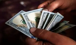 کاهش قیمت دلار ادامه دارد؟