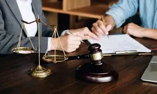 وکیل متخصص در امور سرقفلی
