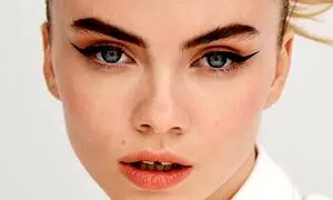 چگونه مداد چشم بکشیم تا چشمانی زیبا داشته باشیم؟