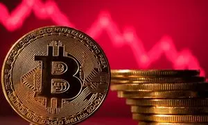 قیمت روز بیت کوین 18 اسفند 1401/ رمزارز معروف تا کانال 21 هزار دلاری عقب رفت