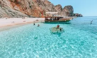 با جذاب ترین سواحل آنتالیا آشنا شوید