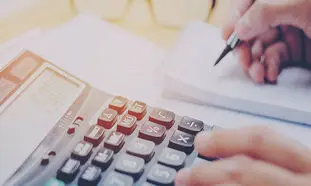 7 شغل با حقوق بالای 22 میلیون برای حسابداران
