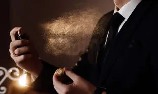 پنج عطر جذاب برای مردهای سیگاری