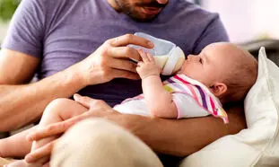 به دنیا آمدن دو نوزاد توسط ربات!