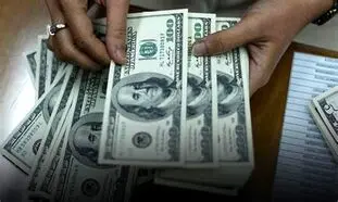 قیمت روز دلار 17 اردیبهشت 1402/ نوسان نرخ ارز رو به پایین است