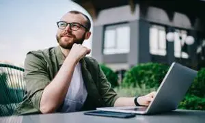 تازه کارها چگونه می توانند از انجام پروژه درآمد کسب کنند؟