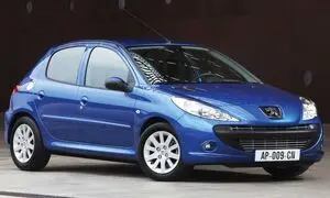 پژو 207 هاچبک یا پژو 207 SD؛ کدام بهتر است؟