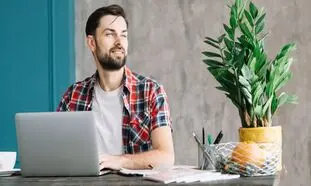 با مزایای استخدام فریلنسر آشنا شوید