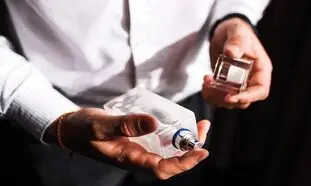 پر فروش ترین عطر های مردانه موجود در بازار + قیمت اردیبهشت