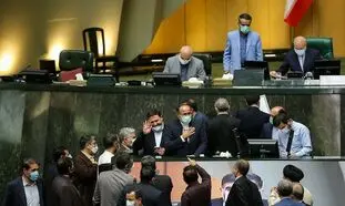 واگذاری غیرقانونی خودرو شاسی بلند به نمایندگان مجلس تایید شد