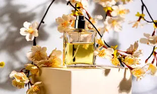 بهترین عطرهای ترش زنانه برای فصل بهار + قیمت