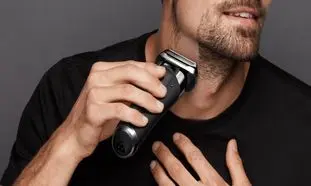 پرفروش ترین ماشین های اصلاح صورت در بازار چند؟