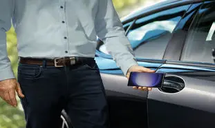 باز کردن در BMW با گوشی سامسونگ