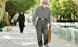 زمزمه کاهش حقوق بازنشستگان در دولت