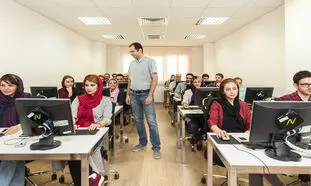 همکاران سیستم 30 نفر را استخدام می‌کند
