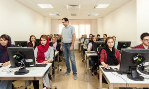 همکاران سیستم 30 نفر را استخدام می‌کند