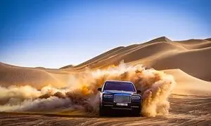 آفرود با شاسی بلند رولز رویس ؛ جواهری در صحرا (ویدیو)