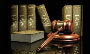 یک وکیل پایه یک چه مسیری را طی می‌کند؟