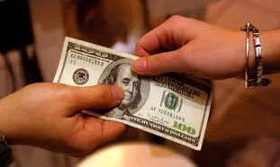 قیمت روز دلار 20 خرداد 1402/ نرخ ارز همچنان در مدار کاهش