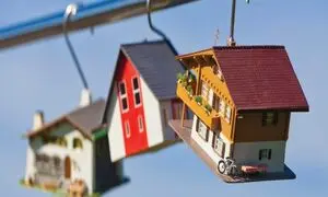 3 خطر بزرگ حذف قیمت مسکن از دیوار و شیپور