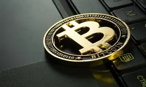 قیمت روز بیت کوین 3 تیر 1402/ نرخ رمزارز معروف کانال 30 هزار دلاری را حفظ کرد