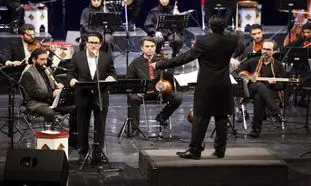 حاشیه های کنسرت آنلاین همایون شجریان ادامه دارد