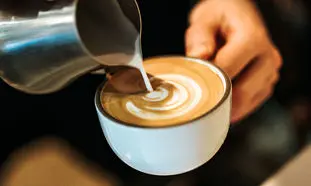 برگزاری دوره های آموزشی باریستا و بارتندری در کافه نیرو